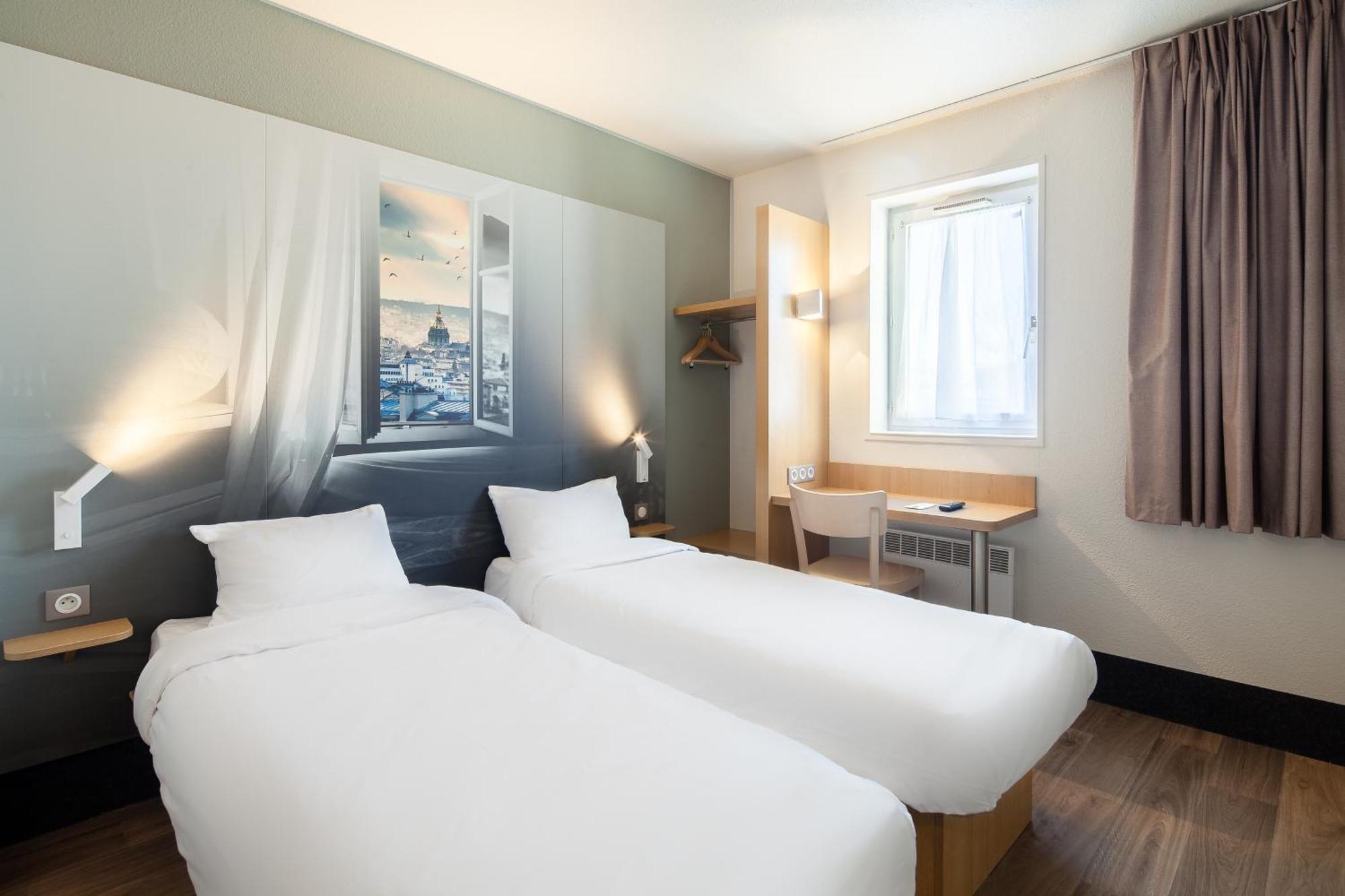 B&B Hotel Maurepas Eksteriør billede