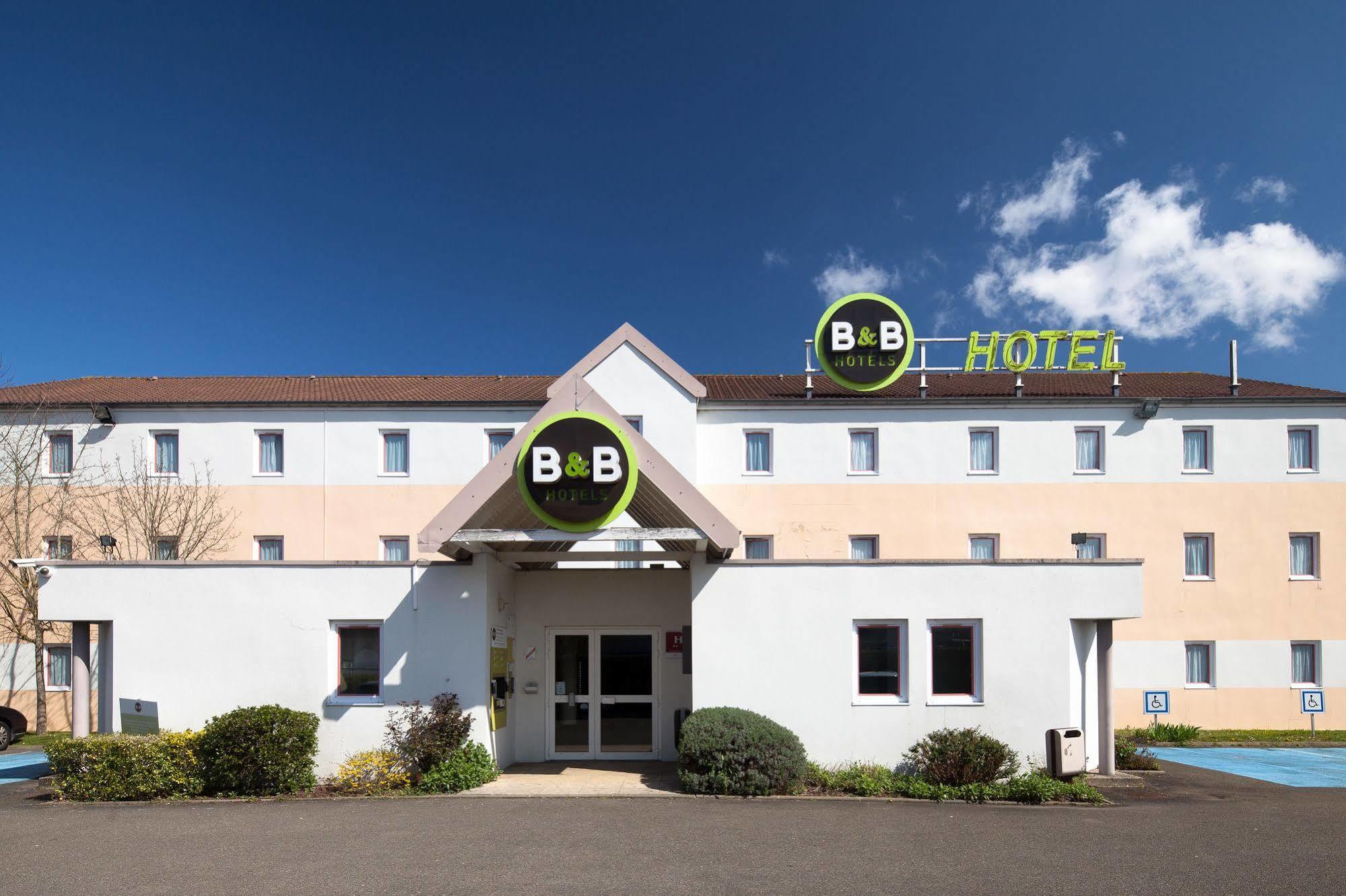B&B Hotel Maurepas Eksteriør billede